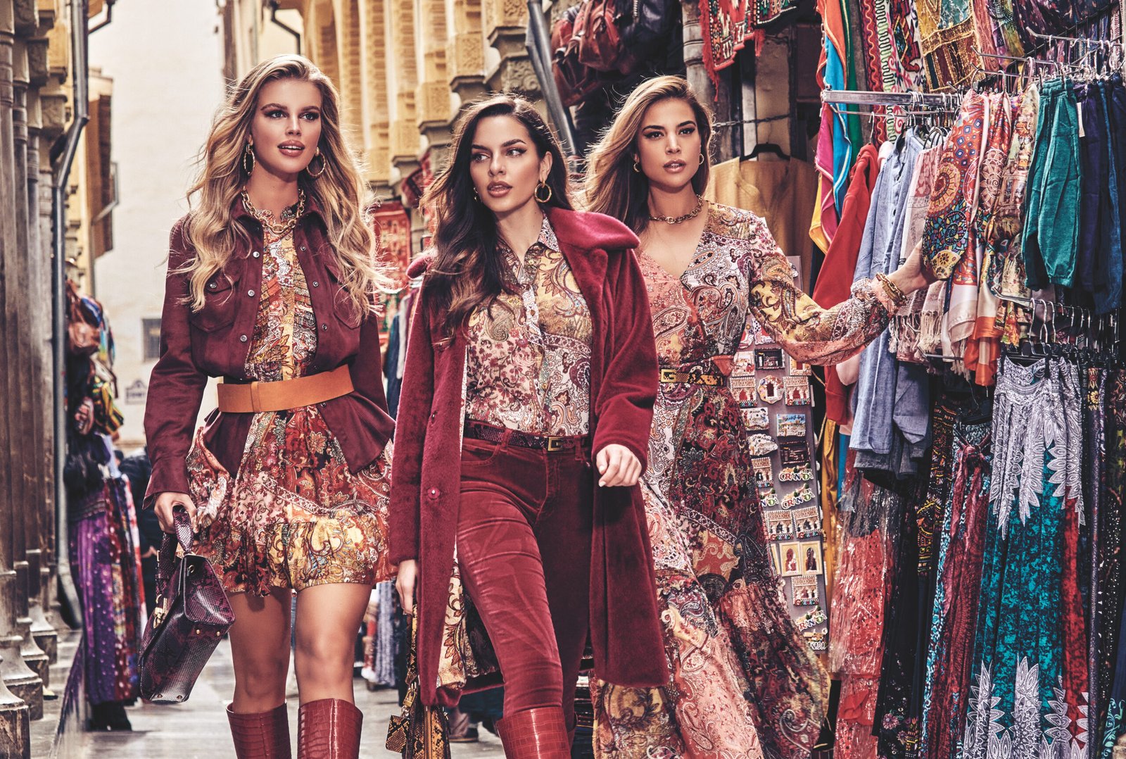 GUESS Heads to Granada for the 2022 Fall/Winter Advertising Campaign