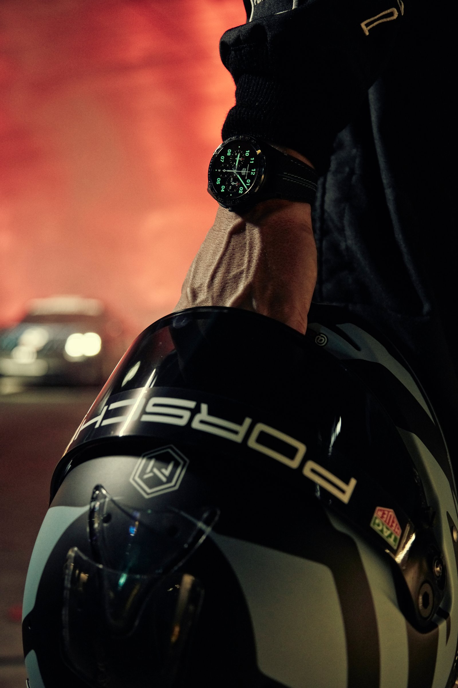 TAG HEUER AND PORSCHE UNVEIL THE NEW TAG HEUER CONNECTED CALIBRE E4 – PORSCHE EDITION WITH A SPECTACULAR EVENT IN SEOUL