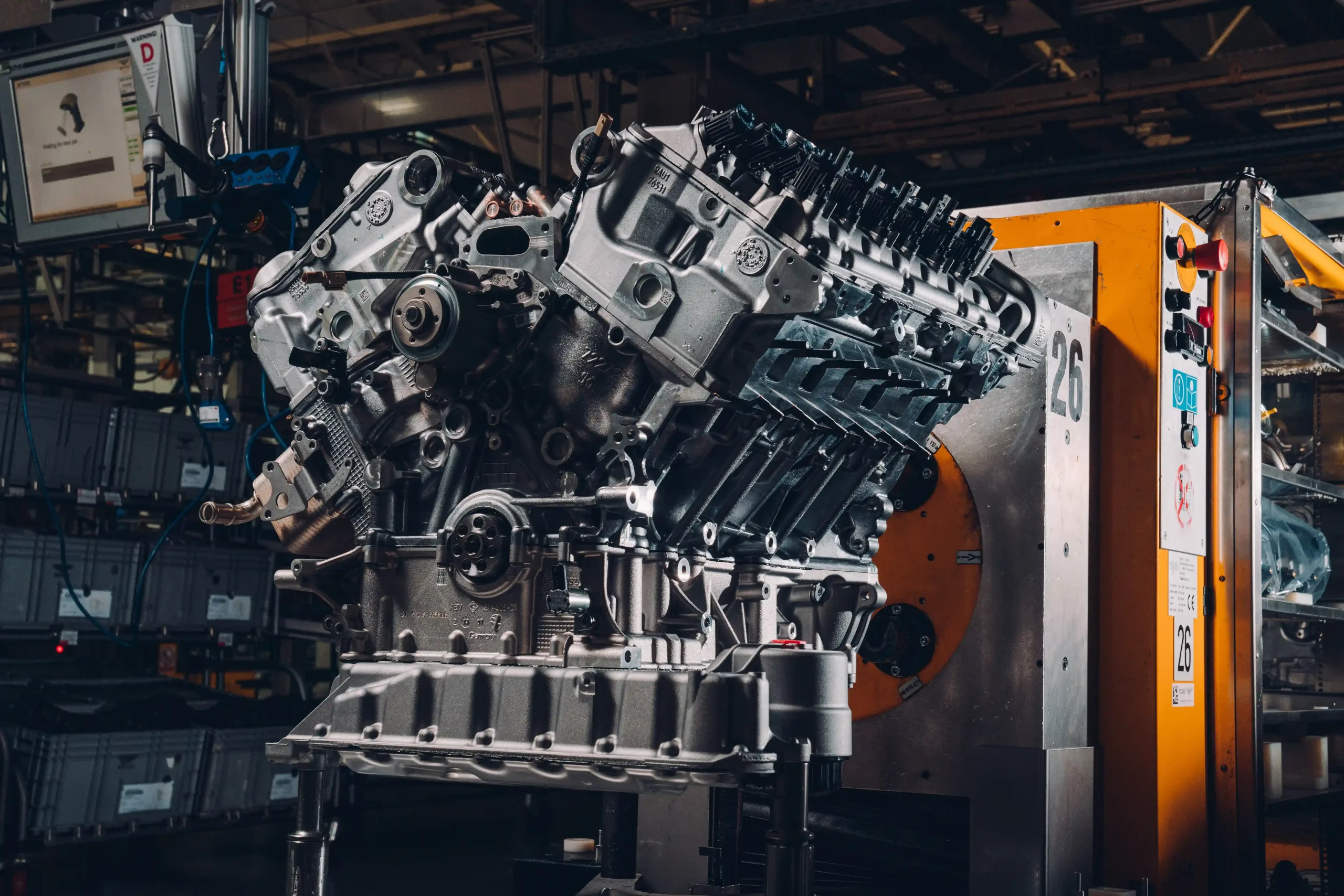 BENTLEY ANNOUNCES END TO 12-CYLINDER ENGINE PRODUCTION WITH THE MOST POWERFUL VERSION EVER © Copyright PLPG GLOBAL MEDIA 2023