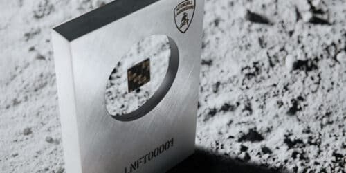 Lamborghini presents the exclusive Space Key cover