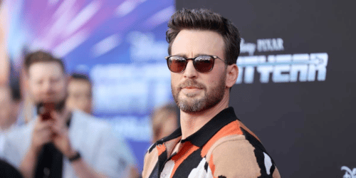 'Captain America' chris evans talked about Shakira