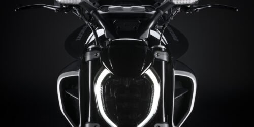 The new Diavel becomes V4