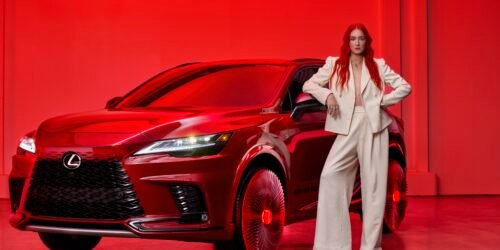 CLASSIC MOVIE MAGIC INSPIRES UNIQUE “RUBY RED RIMS” FOR THE ALL-NEW LEXUS RX