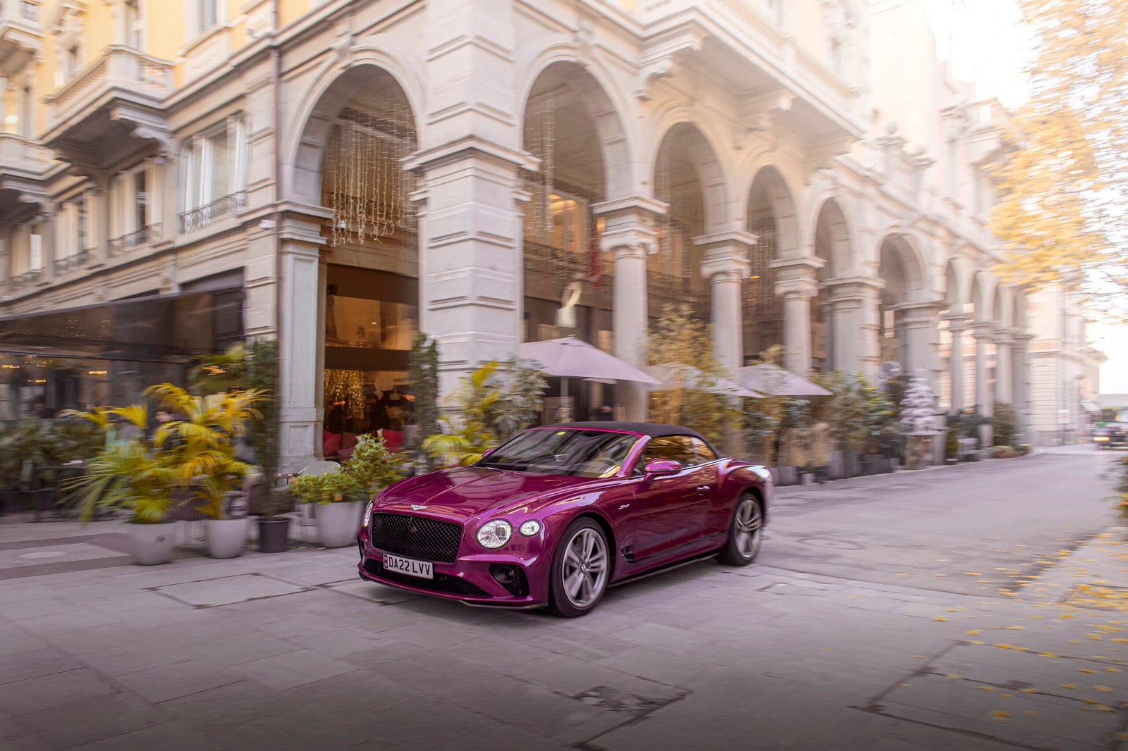 BENTLEY EXPANDS ITS RETAIL NETWORK WITH THE APPOINTMENT OF BENTLEY LUGANO